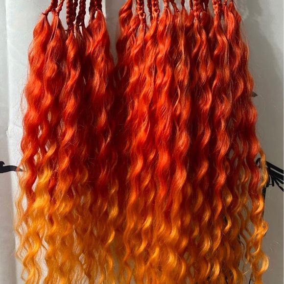 22” Vibrant red/orange ombré curly Viking braid dreads - Picture 2 of 3